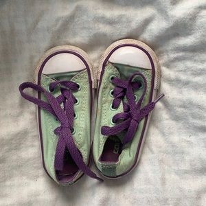 Converse All Stars size 5